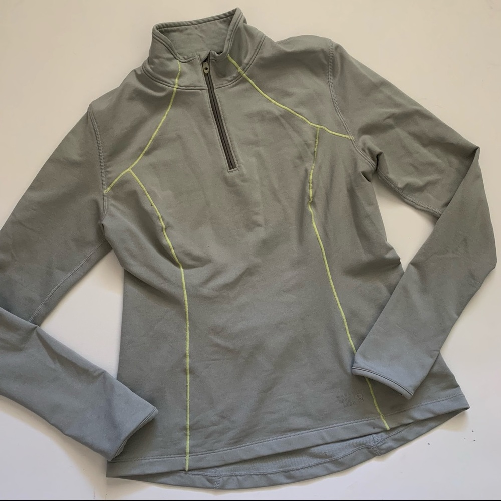Mountain Hardware Gray & Lime top stitching quarter zip long sleeve size small